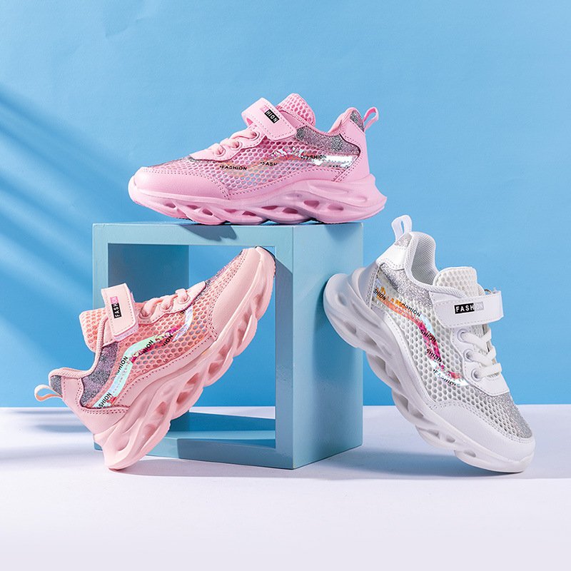 Jinjiang brand 2020 new single mesh girls' shoes, summer breathable children's leisure, big children's sports shoes explosion