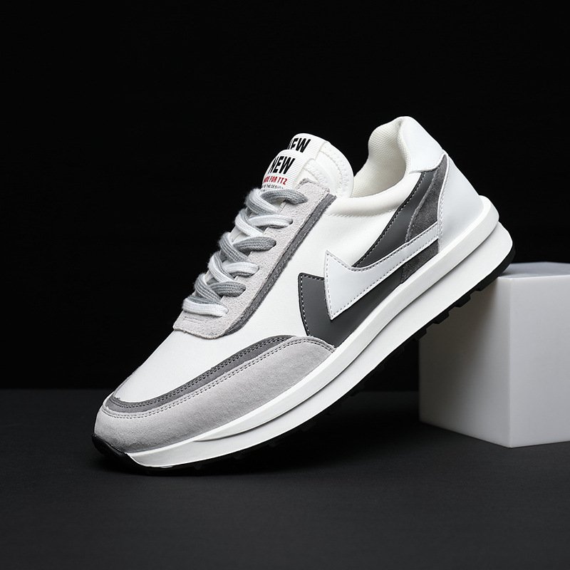 2020 autumn new sports shoes men's casual running shoes breathable lightweight forrest shoes explosion models popular men's shoes trend