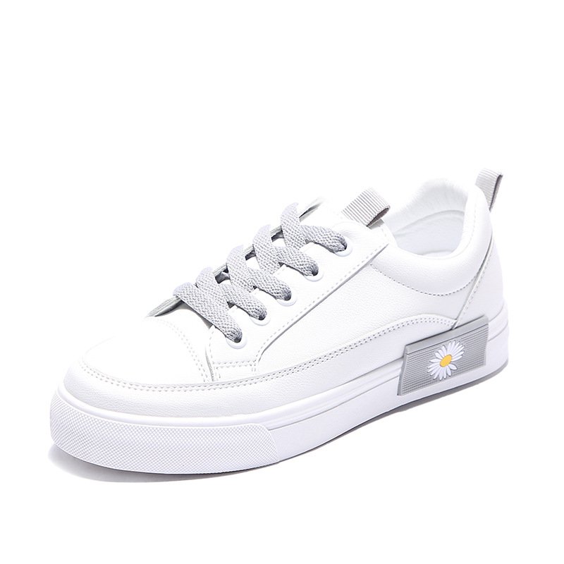 Little white shoes women's thick-soled basic Hong Kong style board shoes 2020 new spring student thick-soled shoes women