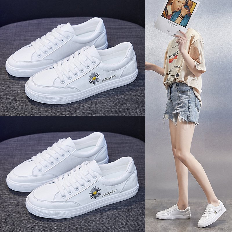 Half-support small white shoes women's 2020 summer new mesh non-heel student running shoes women's flat bottom